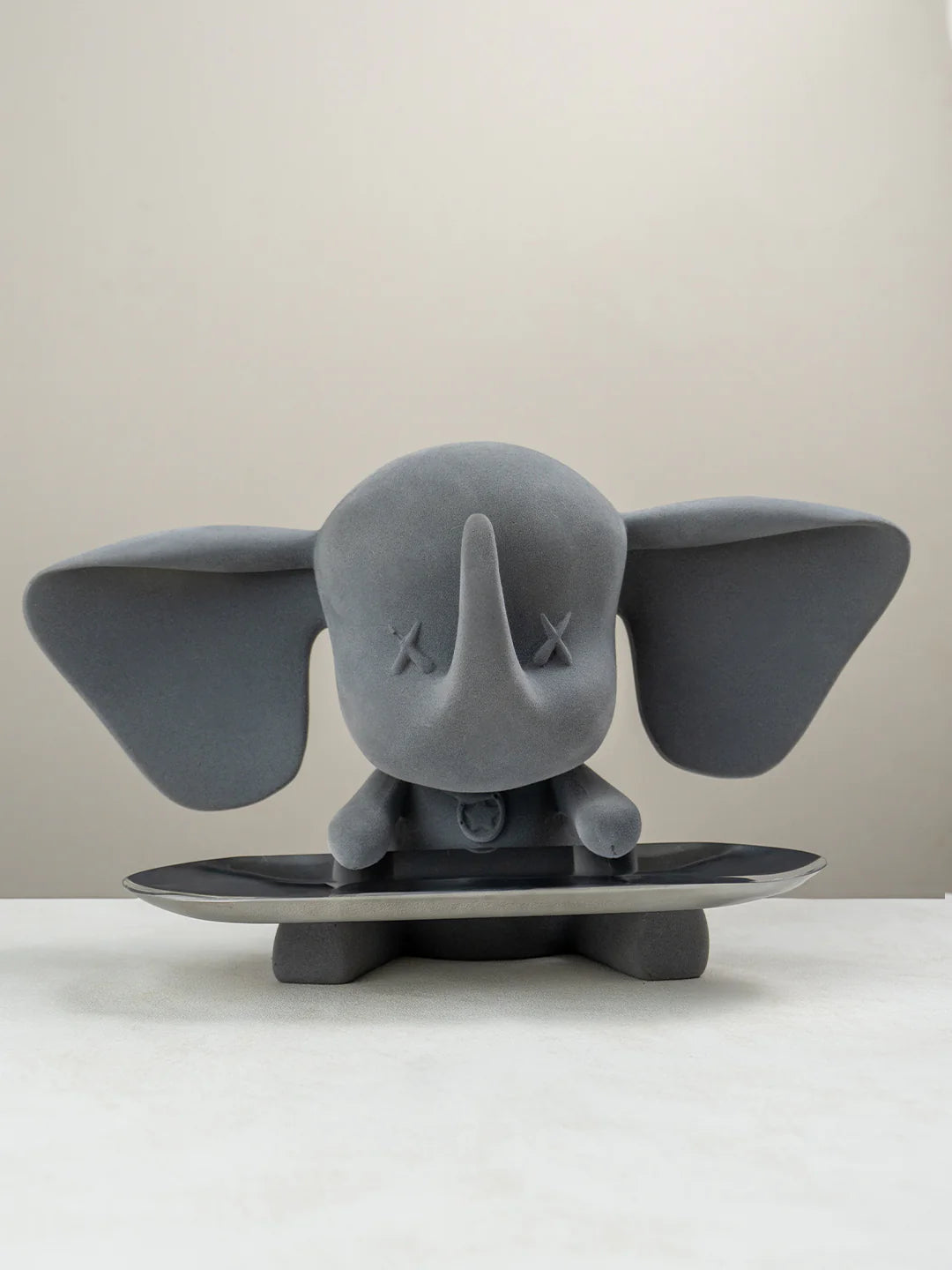 Grey Color Cute Elephant Statue with Tray