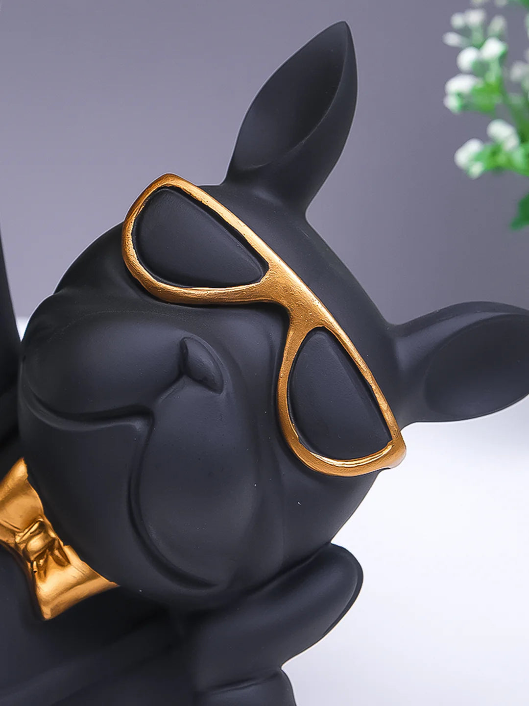 Black & Gold Bulldog Tray Stand with Sunglasses