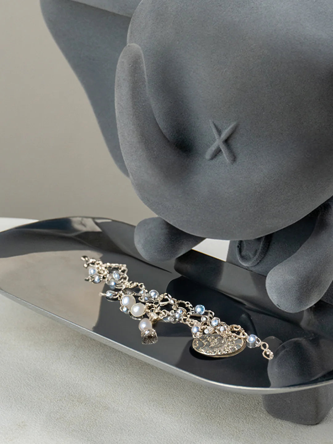 Grey Color Cute Elephant Statue with Tray