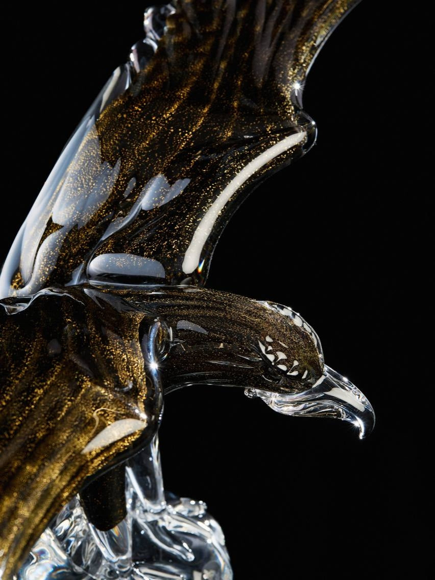 Premium Crystal Eagle Showpiece – Luxury Flying Eagle Decorative Statue for Home & Office